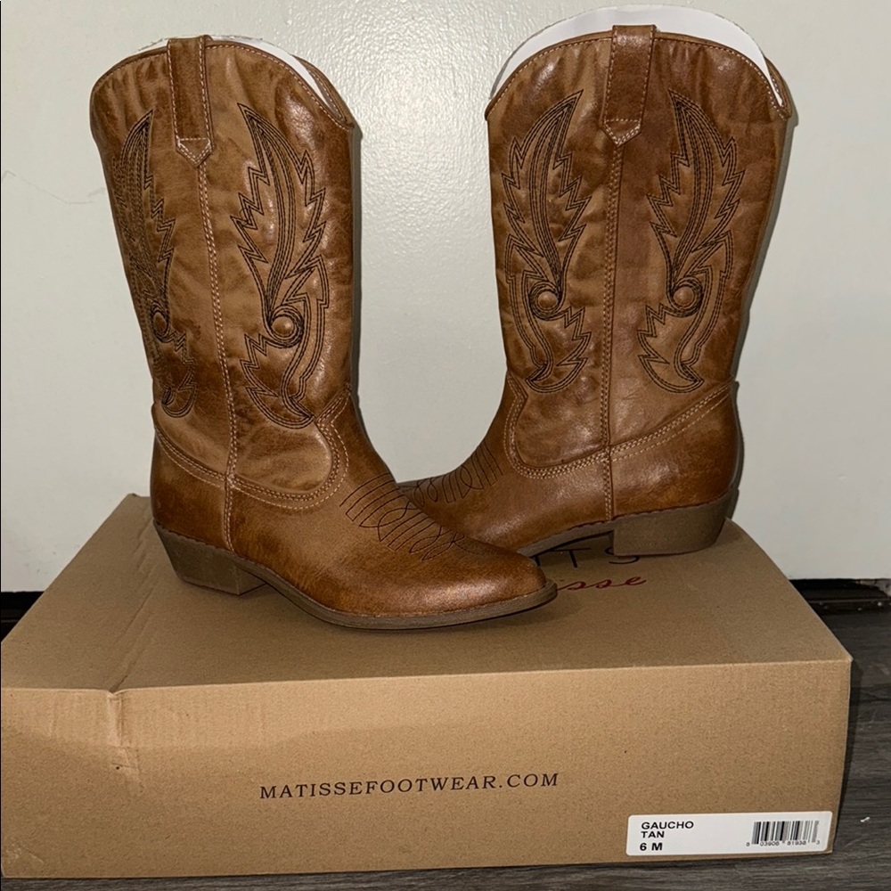 Matisse Women Brown Cowboy Boots